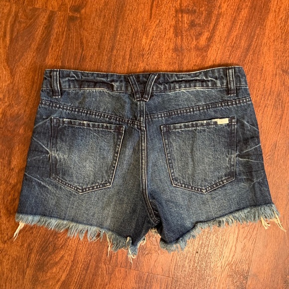 Volcom shorts 7 - Picture 3 of 3